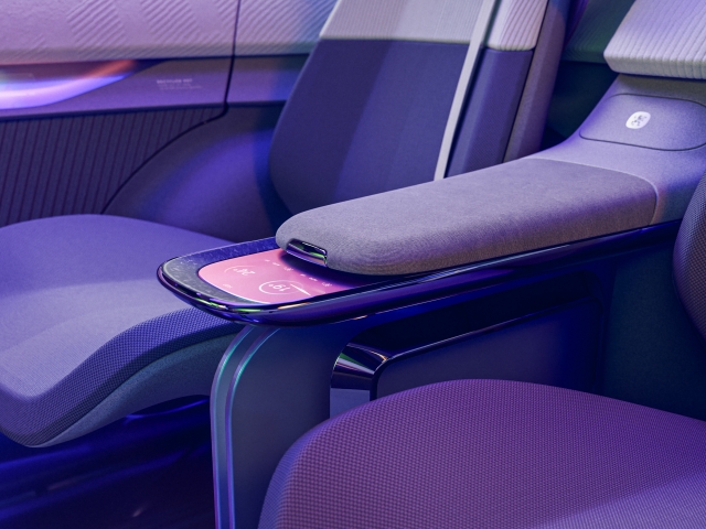 holistic-rear-seat-center-console-with-armrest-and-display-in-purple
