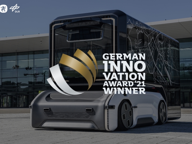 Foto-eines-DLR-U-Shift-Busses-mit-Logo-in-Front-German-Inno-Vation-award-21-winner