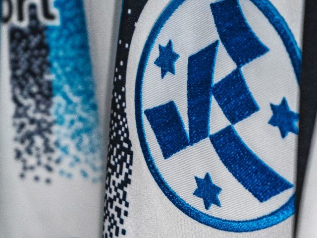 close-up-of-embroidered-logo-of-stuttgarter-kickers-on-jersey-of-season-25-26